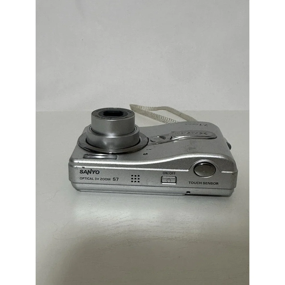 Sanyo Xacti VPC-S7EX Digital Camera